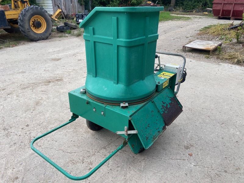 Hay/Forage/Livestock  WIC Electric Square Bale Chopper - 5HP Photo